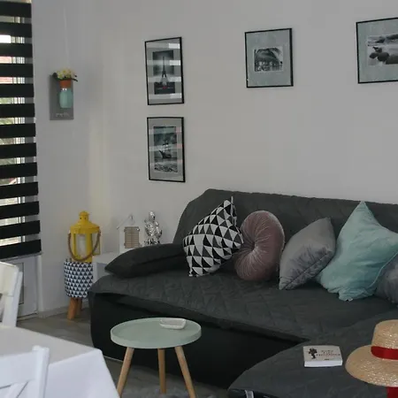 Mare Apartment *